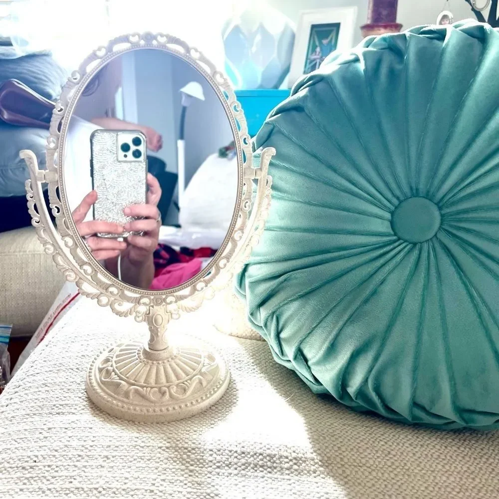💎RESTOCK💎NWT Antique Victorian Off White Oval 360 Swivel Vanity Makeup Mirror